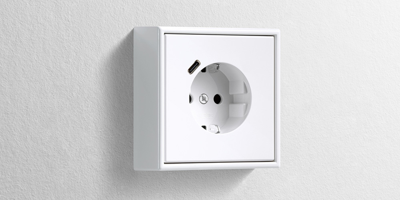 Erweiterter Anschlussraum für die Nachrüstung bei Elektro Ercan Kilinc in Grävenwiesbach