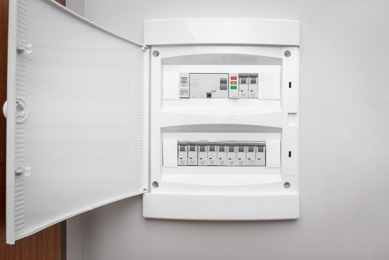 Über­spannungs­schutz bei Elektro Ercan Kilinc in Grävenwiesbach