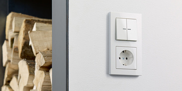 JUNG KNX Taster F 10 bei Elektro Ercan Kilinc in Grävenwiesbach